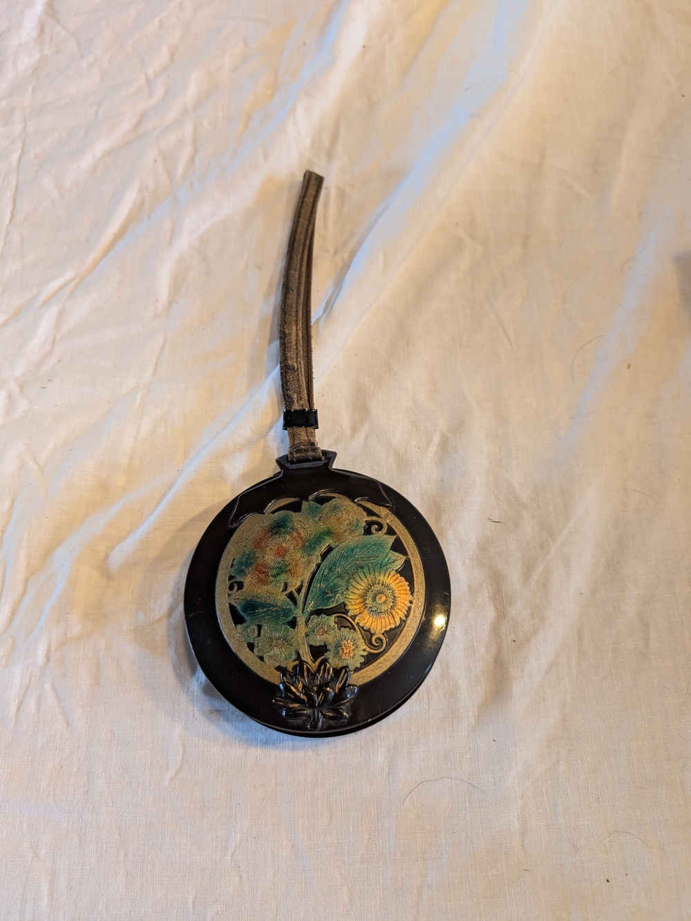 2/80$ Vintage Black Wristlet Clutch with Green and Gold Floral Motif